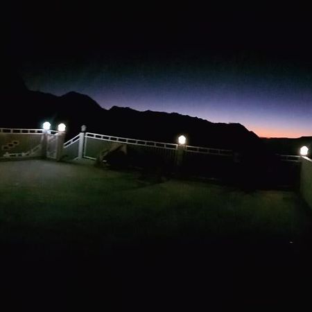 Bromo Otix Guest House Екстер'єр фото