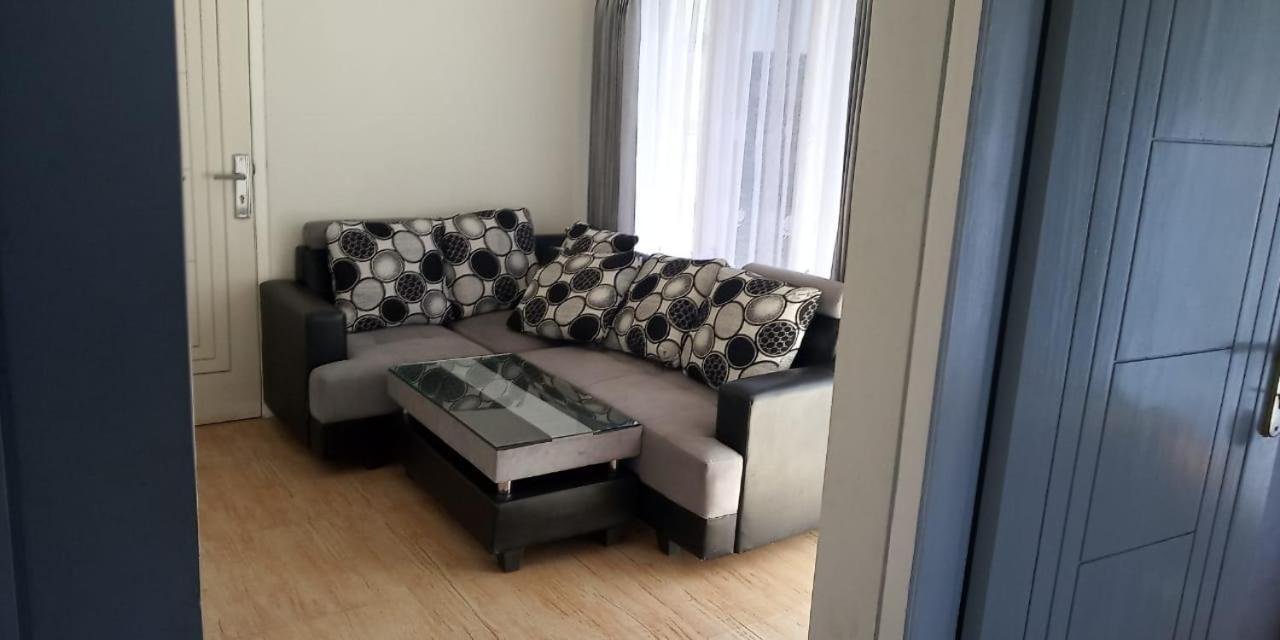 Bromo Otix Guest House Номер фото