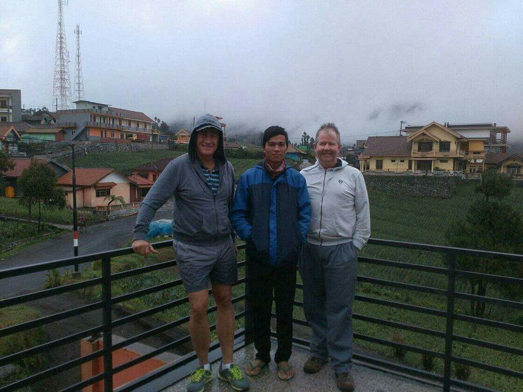 Bromo Otix Guest House Екстер'єр фото