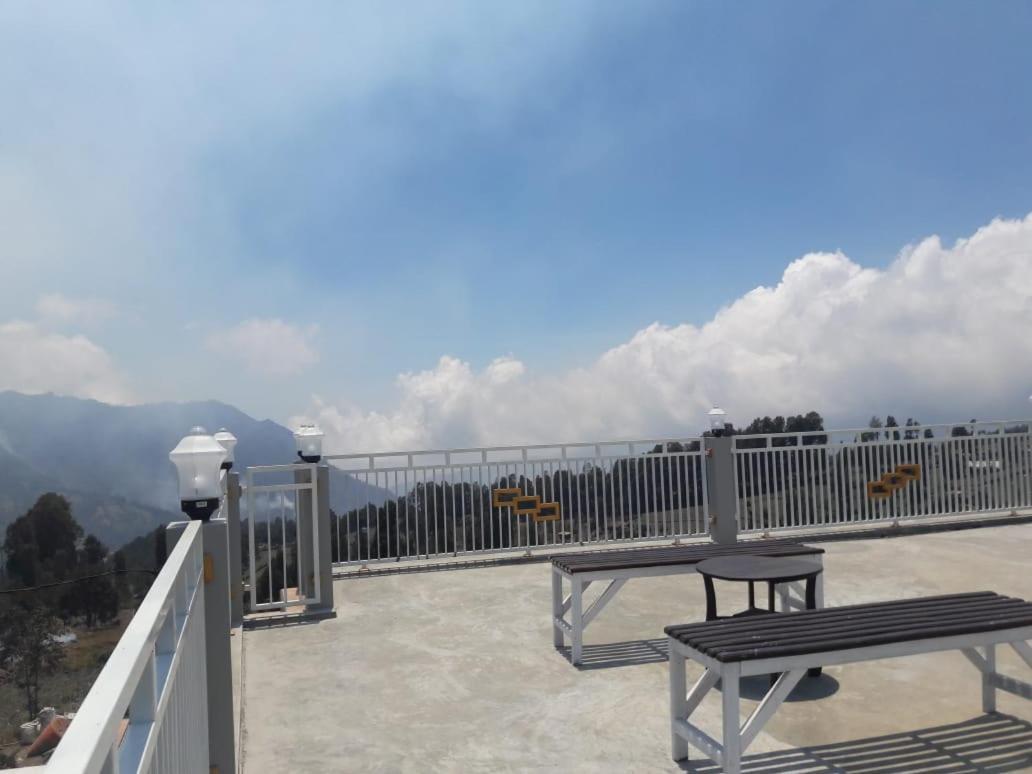Bromo Otix Guest House Екстер'єр фото