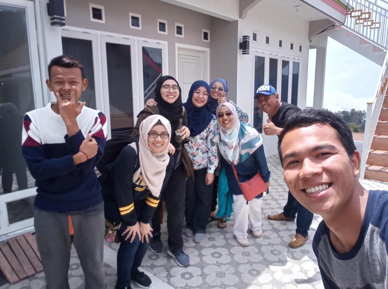 Bromo Otix Guest House Екстер'єр фото