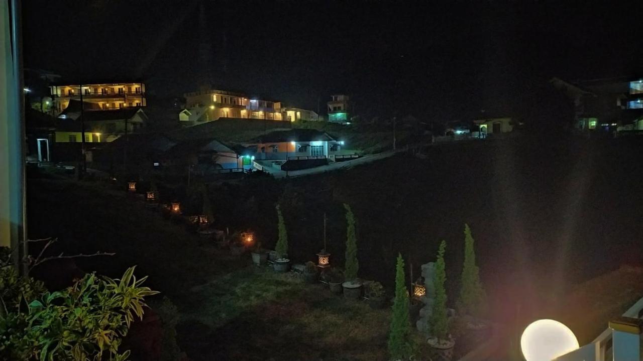 Bromo Otix Guest House Екстер'єр фото